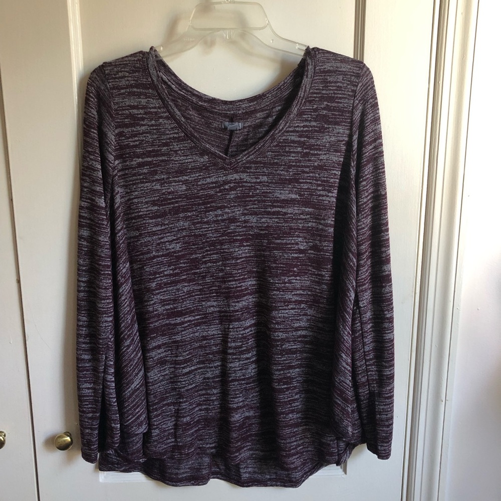 aerie Gray & Purple Marled Long Sleeve V Neck Flowy Top